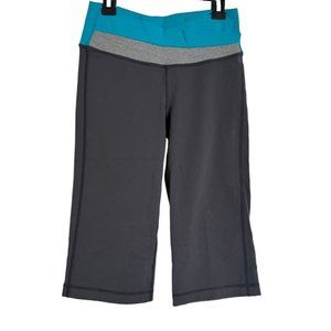 Lululemon leggings Size 4 Gray High Waist Cropped Fittness